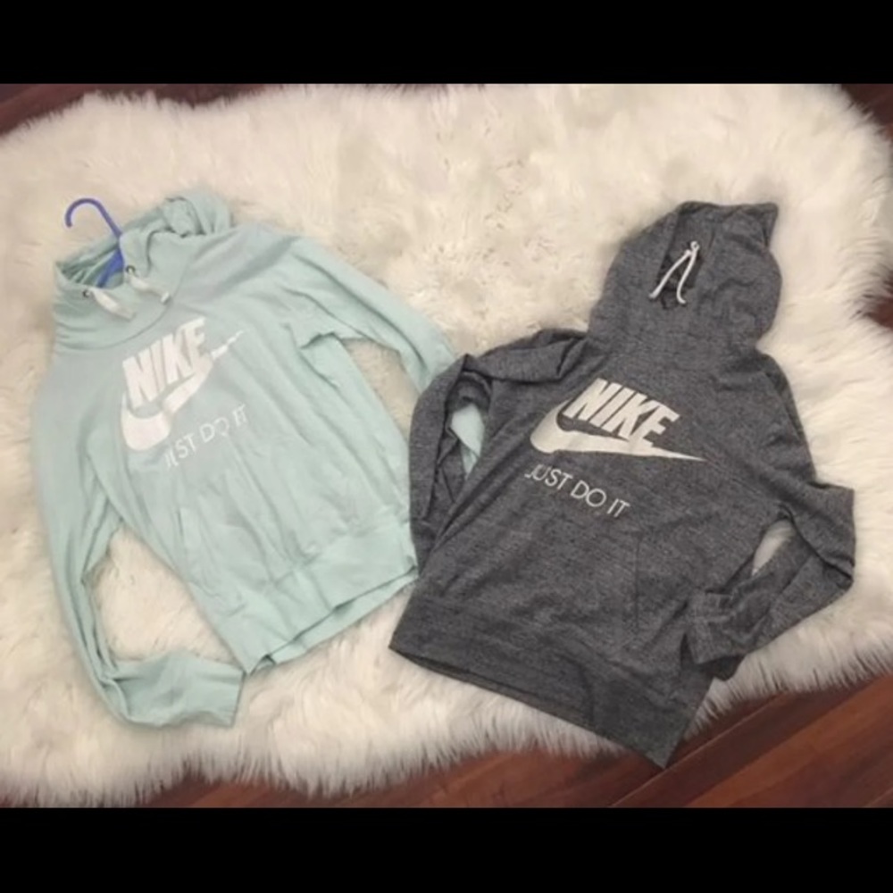 2 Nike hoodies